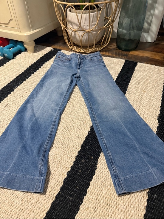 American Eagle Outfitters Denim - American Eagle Flare Jeans Womens High Rise Denim